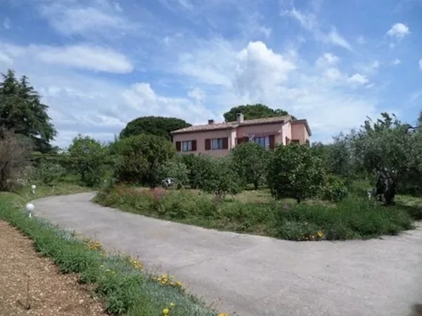 Maison 7 pièces 193 m²
