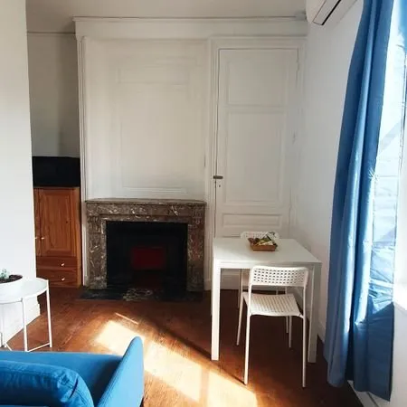 A louer , studio de 23m2 à Décines