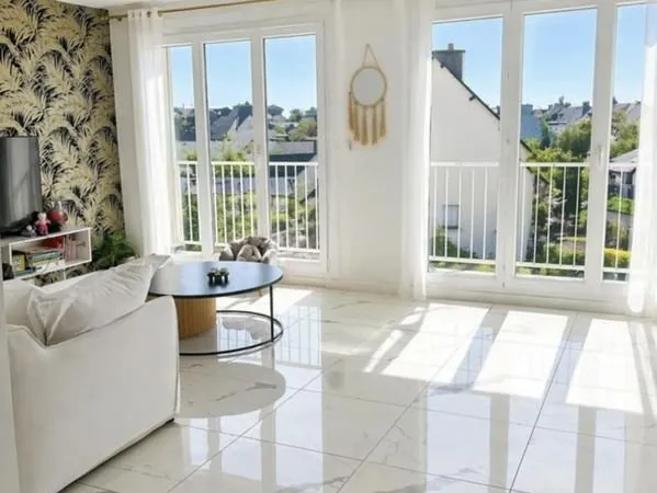 T3 lumineux 77m2 - Balcon/terrasse - Parking privé - Exposition sud - Coup de coeur