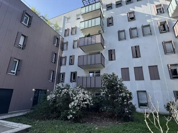 Appartement 4 pièces 74 m²
