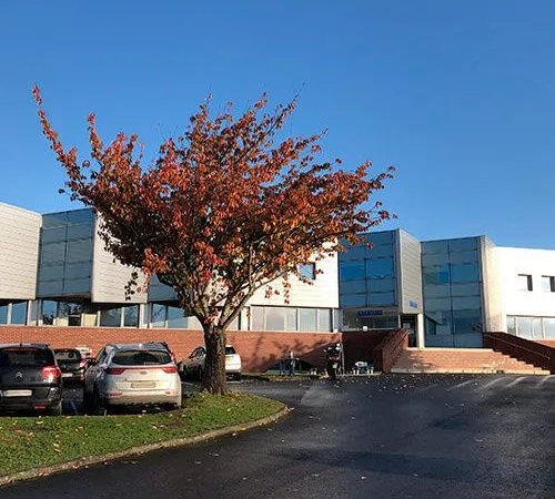 BOVES - Immeuble de Bureau environ 378m2
