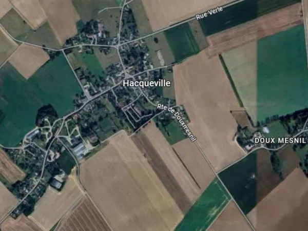 Terrain 800 m²