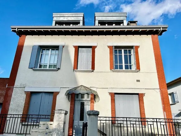 Immeuble de rapport 235 m²