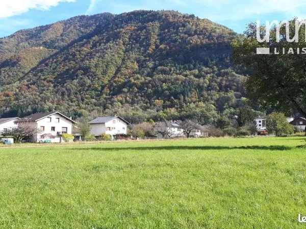 Terrain 715 m² Chamoux-sur-Gelon