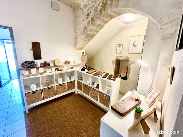 Local commercial à louer 32 m2 Barjac