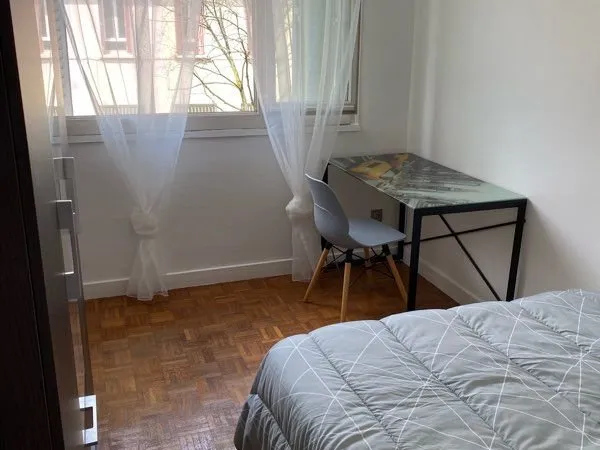 Chambre disponible proche université Lyon 1