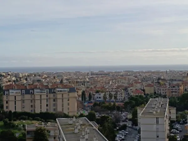 VENTE 2 / 3 PIECES DE 51 m2 PROCHE GORBELLA ET DU PARC CHAMBRUN