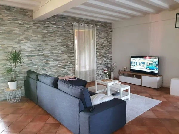Maison 6 pièces 200 m²