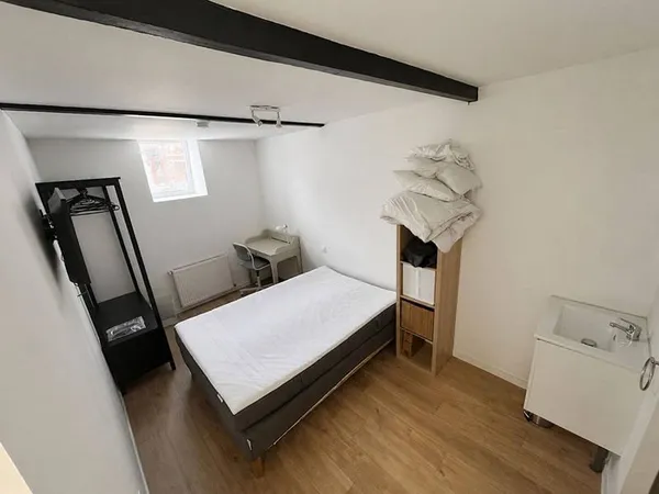 Appartement 1 pièce 13 m²