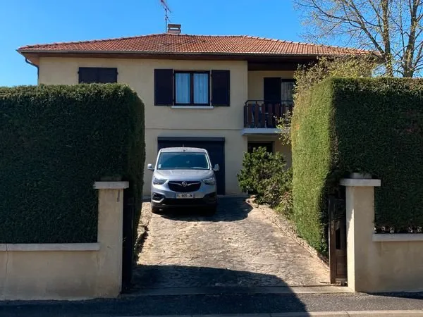 Vente maison individuelle avec jardin