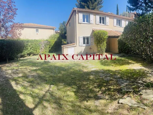 Villa 4 pièces 75 m²