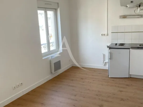 Studio 1 pièce 17 m²