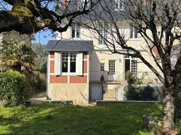 Maison 9 pièces 227 m²