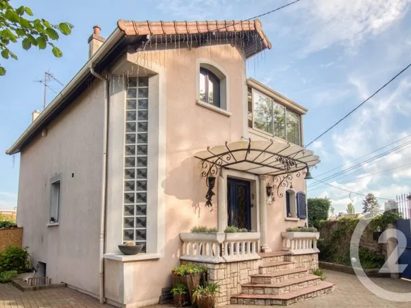 Maison 5 pièces 134 m²