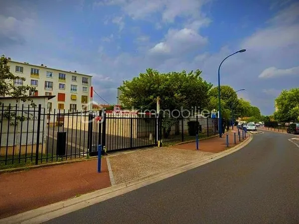 Parking 13 m²