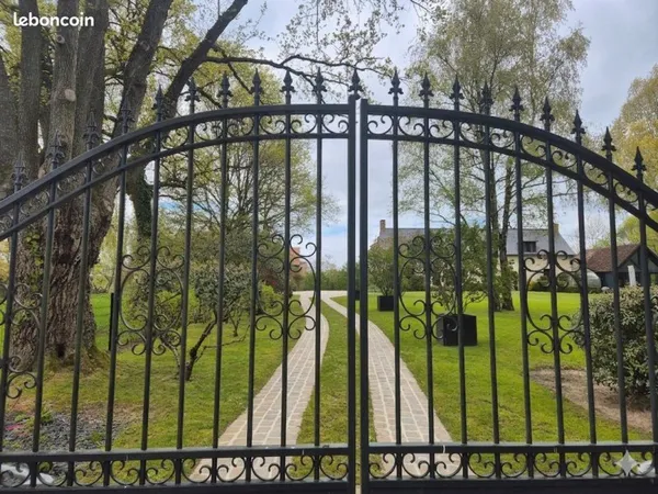 Propriété 9 pièces 260 m²