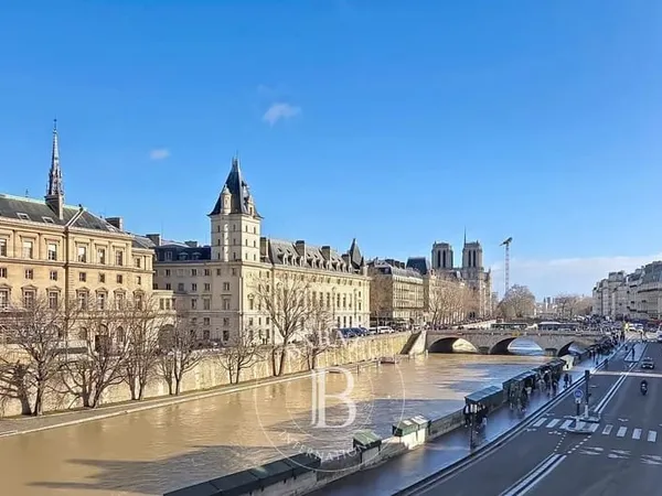 Le service location de la Maison BARNES vous présente ce bien :