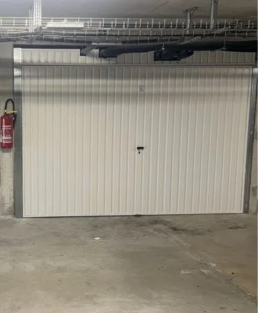 Loue Garage, PMR