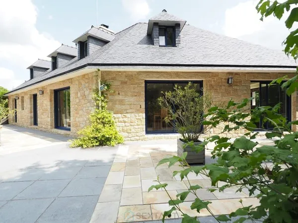Maison Vente Landaul 7p 203m² 854900€