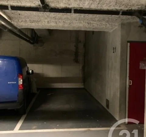 Parking 12 m²