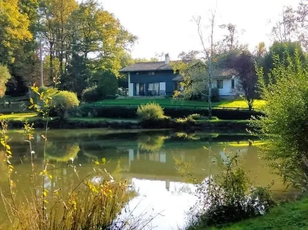 Maison 8 pièces 205 m²