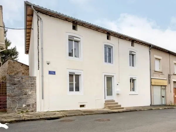 Maison de bourg de 5 pièces principales