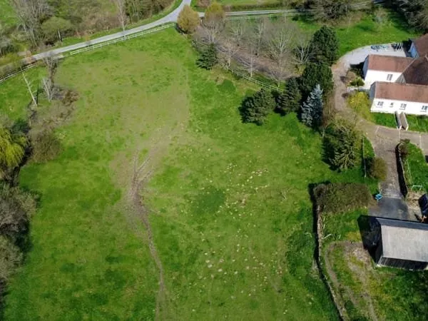 Propriété d'exception avec plus de 3 hectares au Dorat