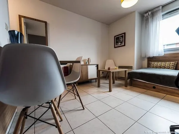 Studio 1 pièce 21 m²