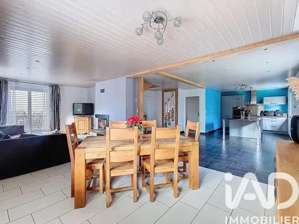 Vente Maison traditionnelle 7 pièces