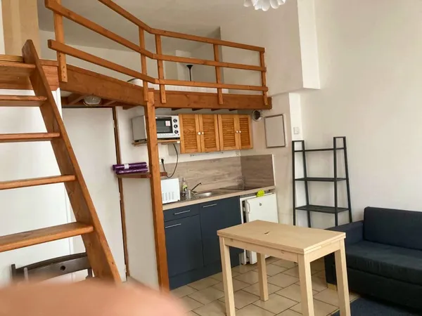 Loue studio 21m² - rue Colbert Lille avec mezzanine - Lille (59)
