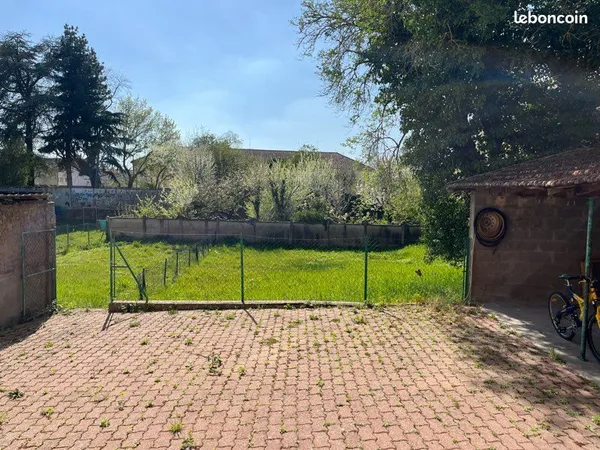 Appartement t2 avec jardin et terrasse