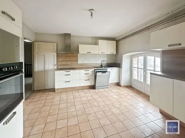 Appartement 5 pièces 167 m²