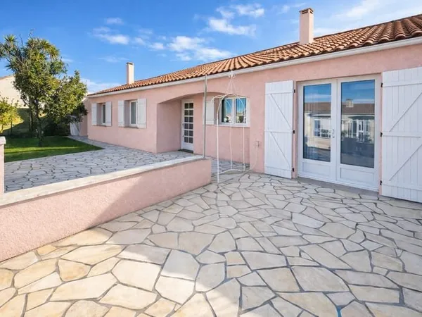 ACHAT - SAINT CYPRIEN PLAGE - VILLA PROCHE PORT