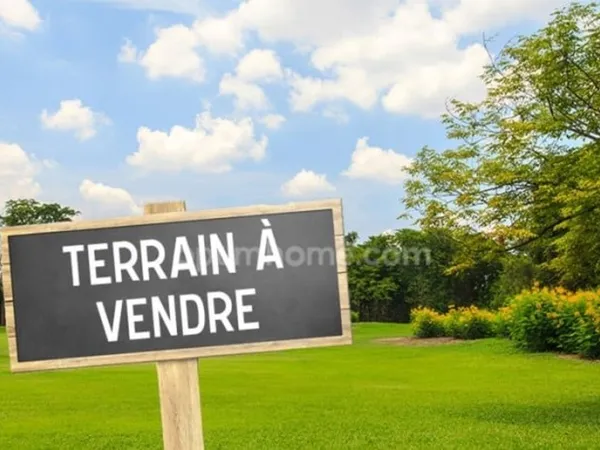 TERRAIN A BATIR 950 m² - VUE PONT DE NORMANDIE - HONFLEUR CENTRE - VIABILISÉ - RARE À LA VENTE
