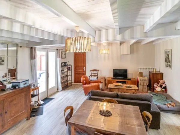 Maison 4 pièces 140 m²