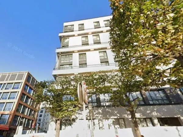 Local commercial 93 m²