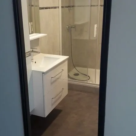 1 chambre dispo, 440