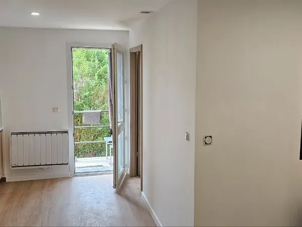 T2 rénové avec jardin