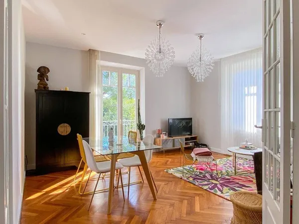 Appartement 3 pièces 84 m²
