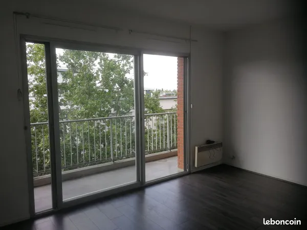 Location studio vide toulouse grand rond