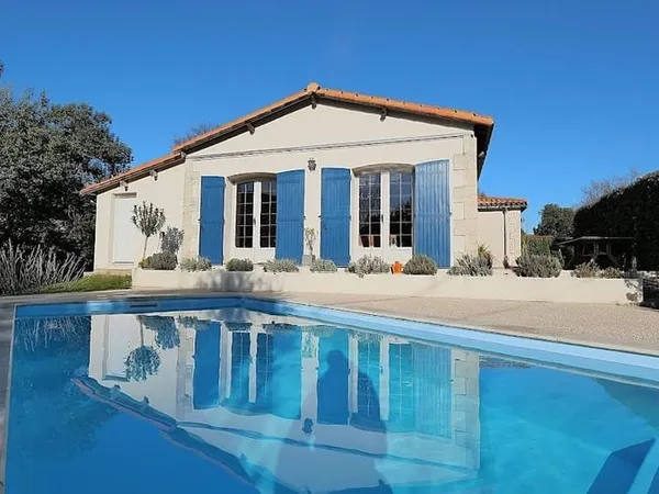Villa 5 pièces 150 m²