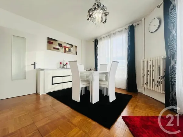 Appartement 4 pièces 79 m²