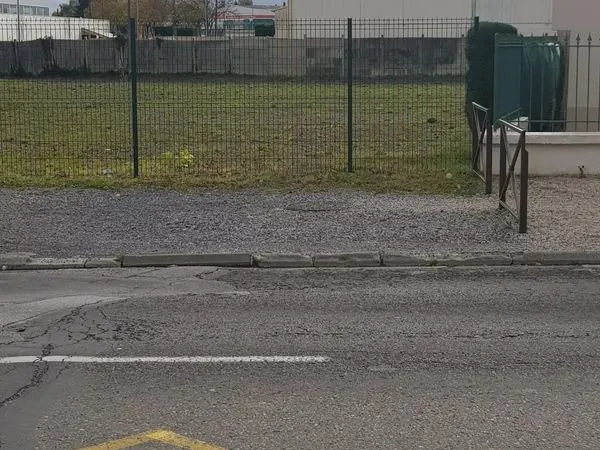 Terrain 1550 m² Laon