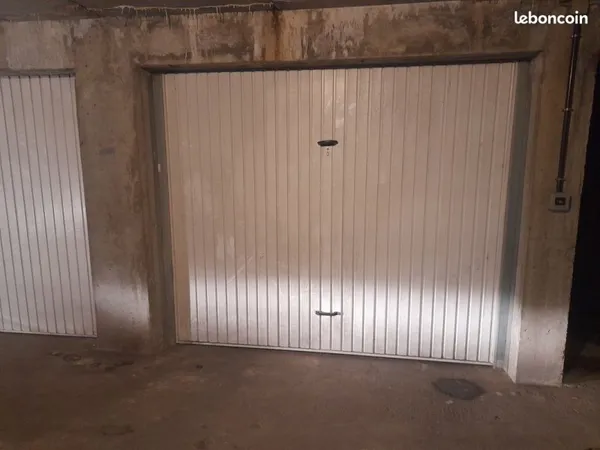 Garaghe à louer