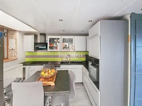 Maison 5 pièces 94 m²