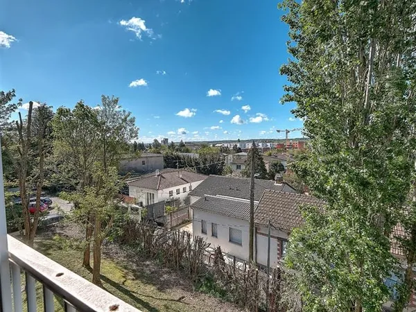 A vendre - Appartement 4 pièces Toulouse / Saint Exupéry - Côte Pavée (31400)