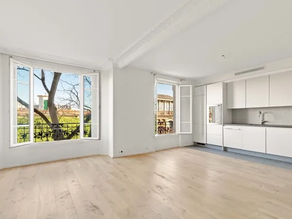 Vends appartement 113m² Paris 14ème - Duplex Parc Montsouris, 3/4 chambres, vaste séjour, très calme