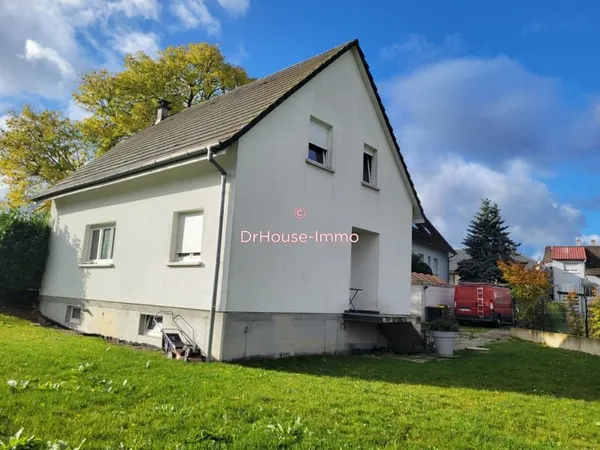 Spacieuse Maison de 5 pièces avec jardin et garage, à Bantzenheim