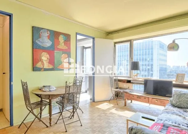 MONTPARNASSE : STUDIO DE 31M2 EN ETAGE ELEVE AVEC ASCENSEUR