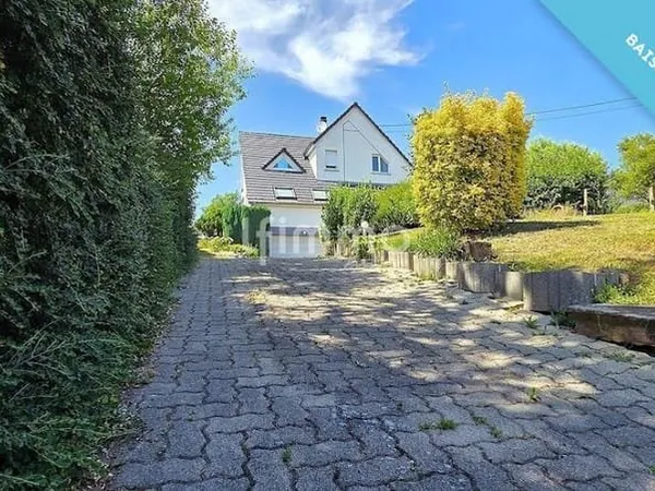 Maison 6 pièces 135 m²